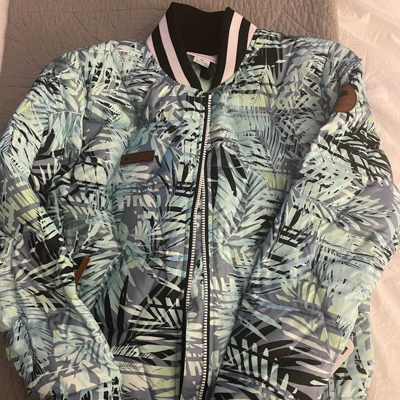 Obermeyer Women’s Insulator Paige Down Jacket - Picture 2 of 9